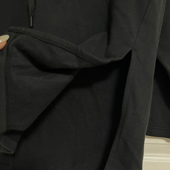 ATHLETA OVERSIZED HOODIE SIZE XS - Picture 2 of 8